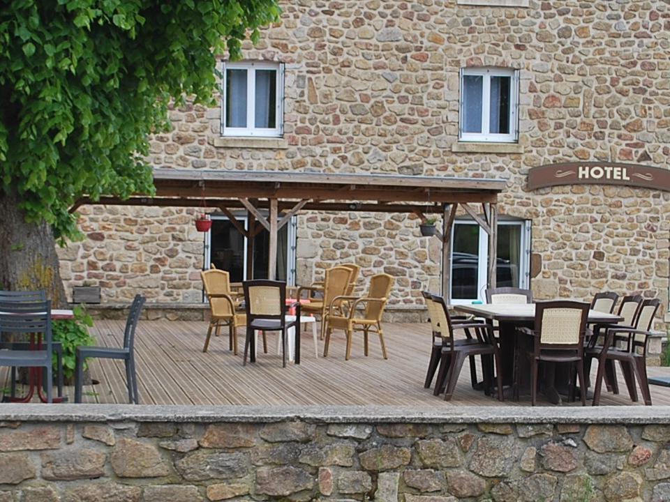 Hotel Des Voyageurs Bellevue-la-Montagne Exteriör bild